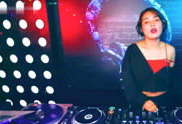 美女dj视频,美女DJ带你领略音乐的魅力